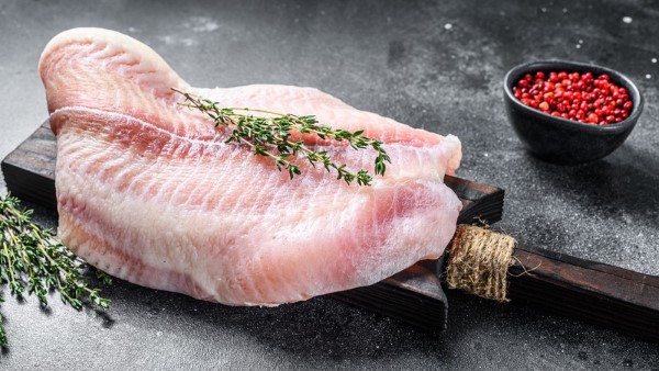Những lưu ý khi sử dụng cá basa như một nguồn cung cấp protein chính