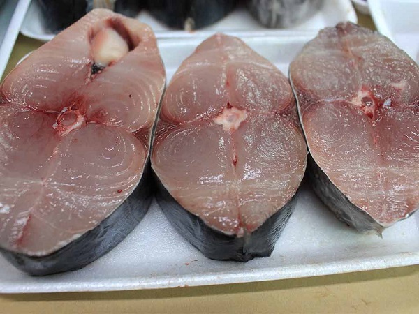 100g cá thu cung cấp khoảng 20-25g protein