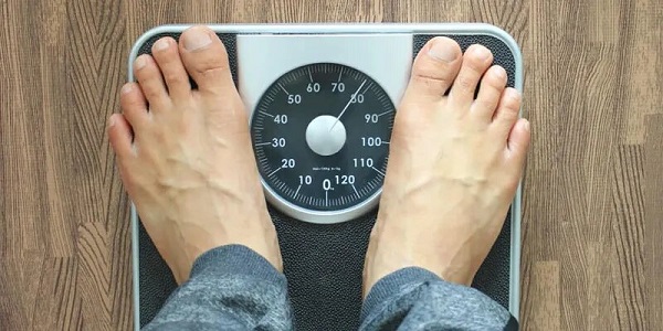 Cân nặng cơ thể là yếu tố cơ bản để tính toán nhu cầu protein