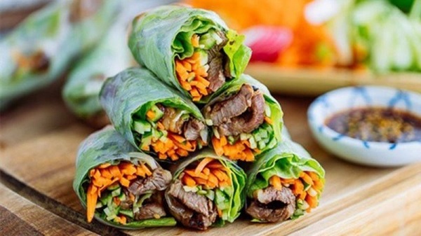 Cách ăn gỏi cuốn không béo