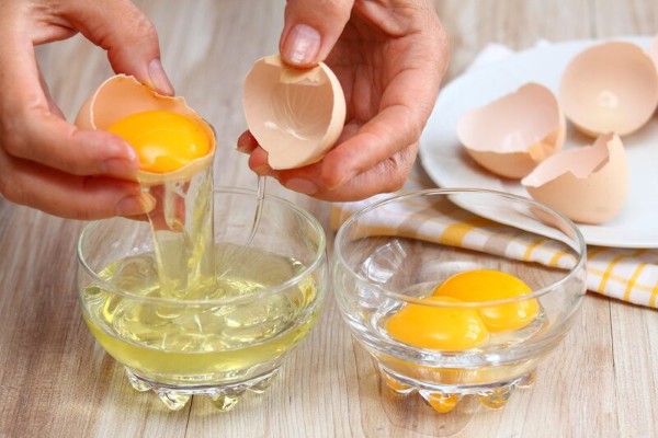 Những điều cần lưu ý khi sử dụng lòng trắng trứng