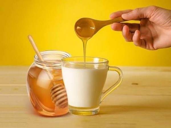 Yogurt không đường và mật ong bao nhiêu calo?