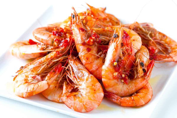 Tôm ảnh hưởng gì đến sức khỏe?
