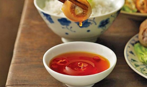 Nước mắm bao nhiêu calo? 
