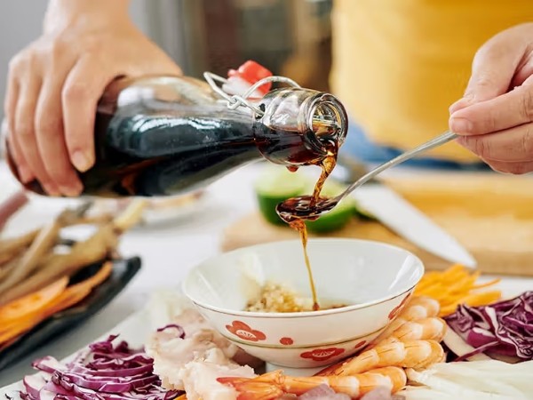 Lưu ý khi sử dụng nước mắm với người ăn kiêng