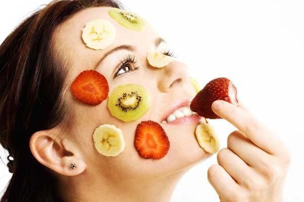 Xây dựng chế độ ăn lành mạnh cho da đẹp toàn diện