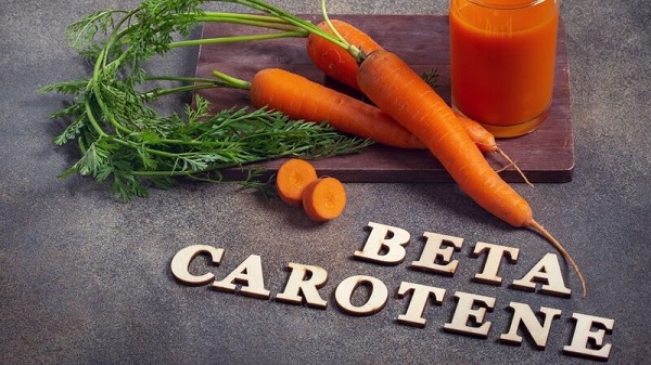 Cà rốt - thực phẩm chứa nhiều beta-carotene tốt cho mắt